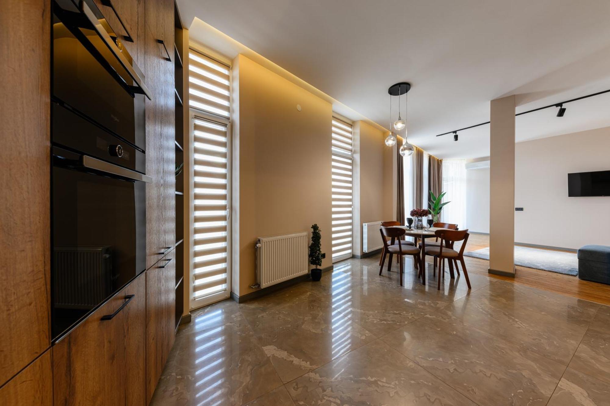 Luxury Apartments Smart House Uschhorod Exterior foto